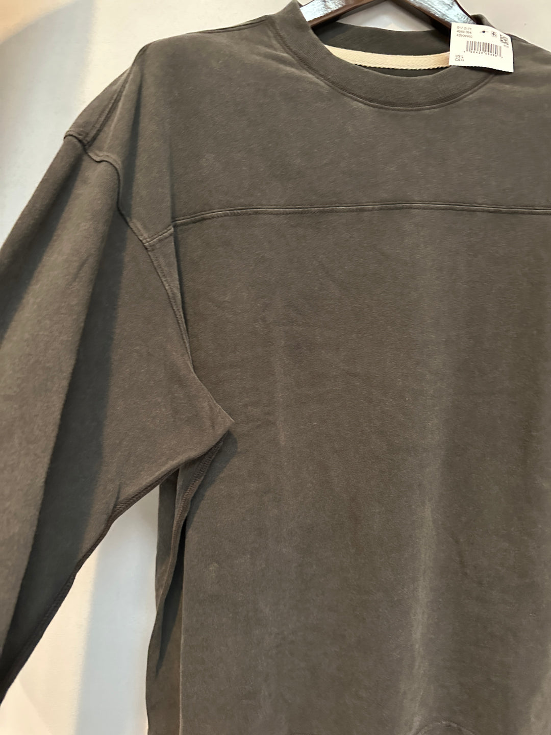 Men’s  American Eagle Boxy Fit Gray Jersey Size L