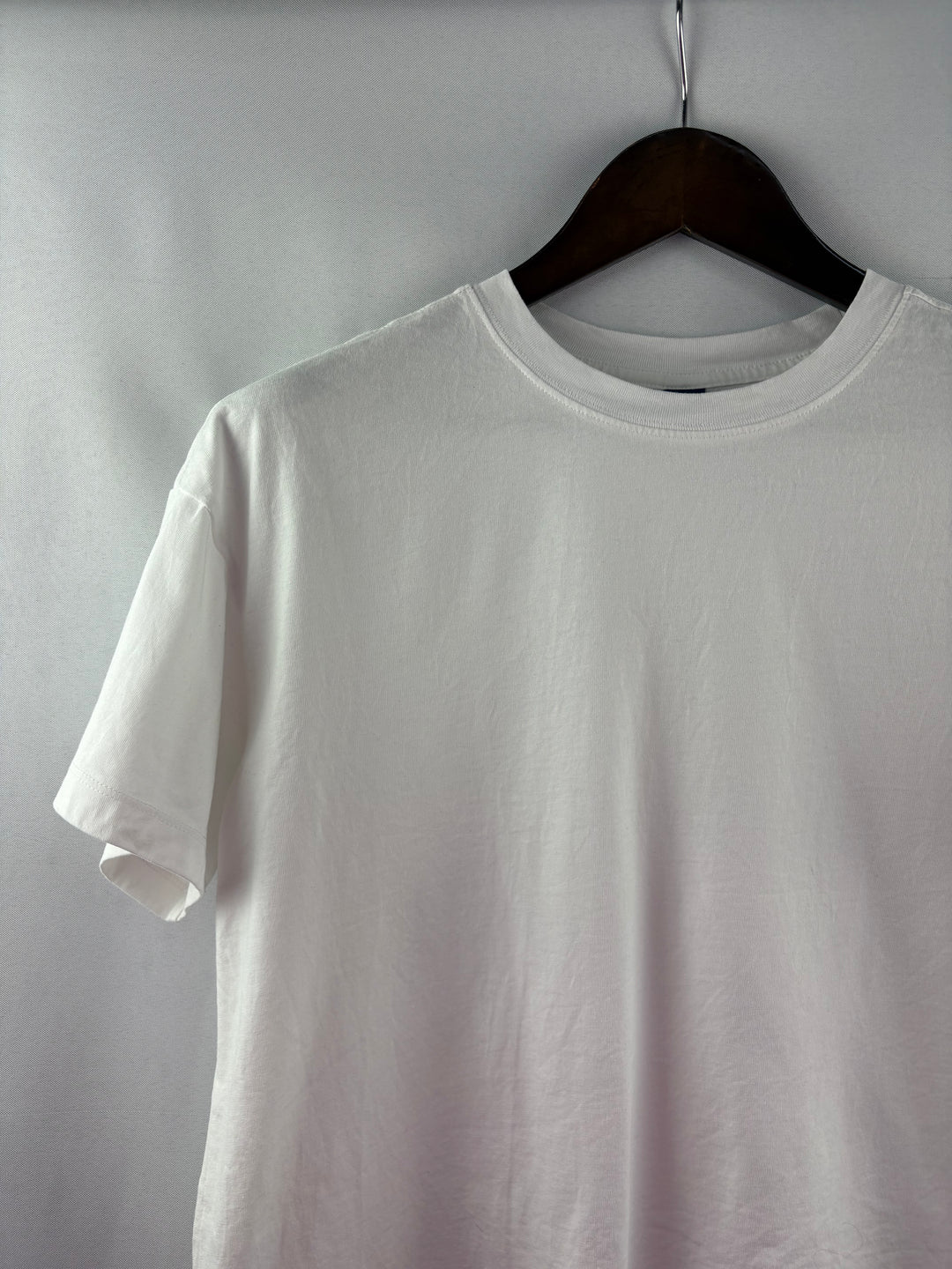 Women’s Old Navy Medium White T-Shirt