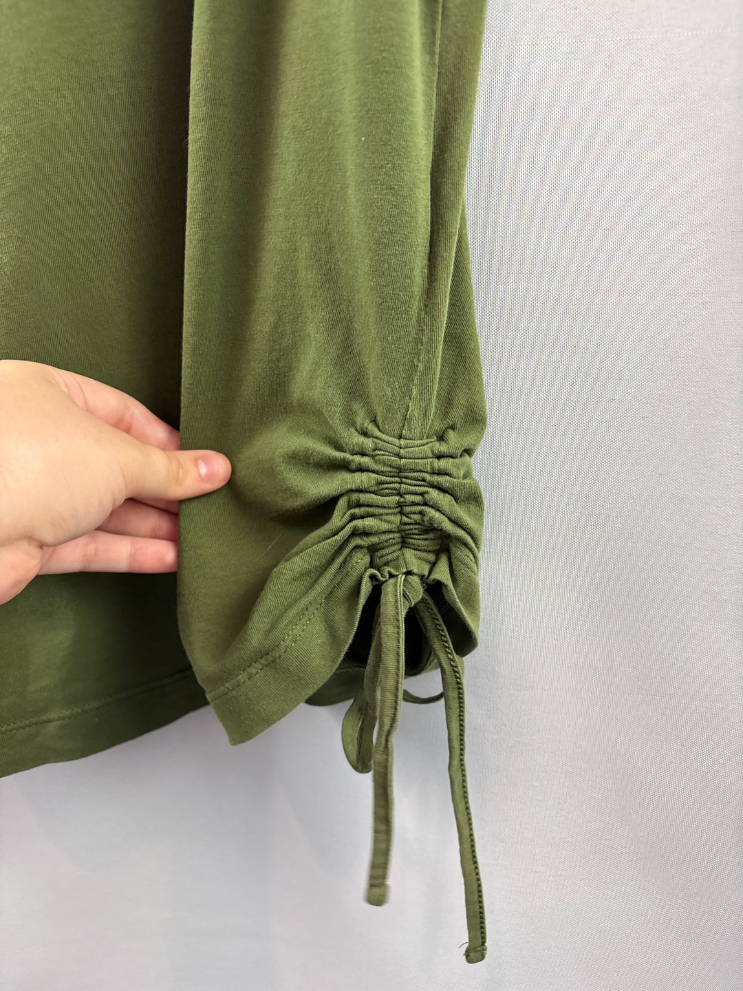 Women’s J.Jill Large Olive Green Sleeveless Blouse