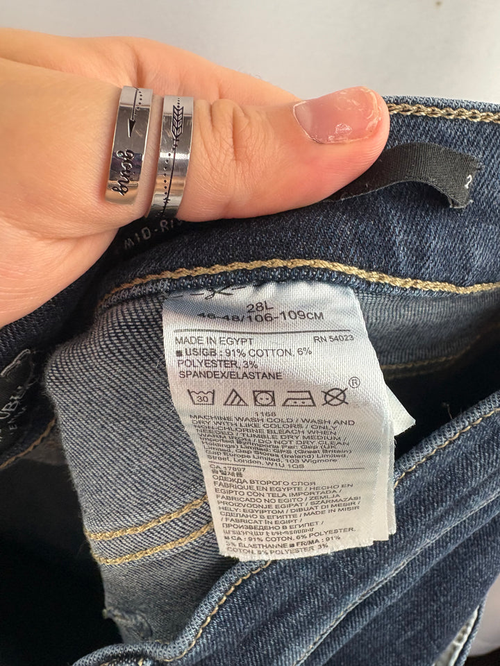 Women’s Banana Republic Size 28L Dark Blue Skinny Jeans