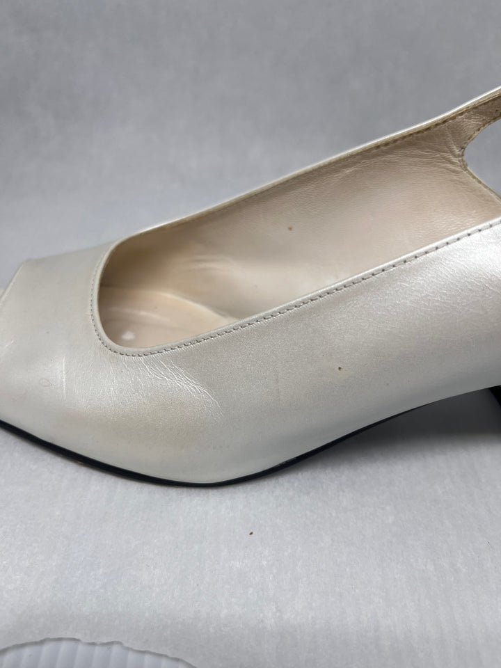 Stuart Weitzman Shimmery Cream Open Toe Slingback Heels Size 6
