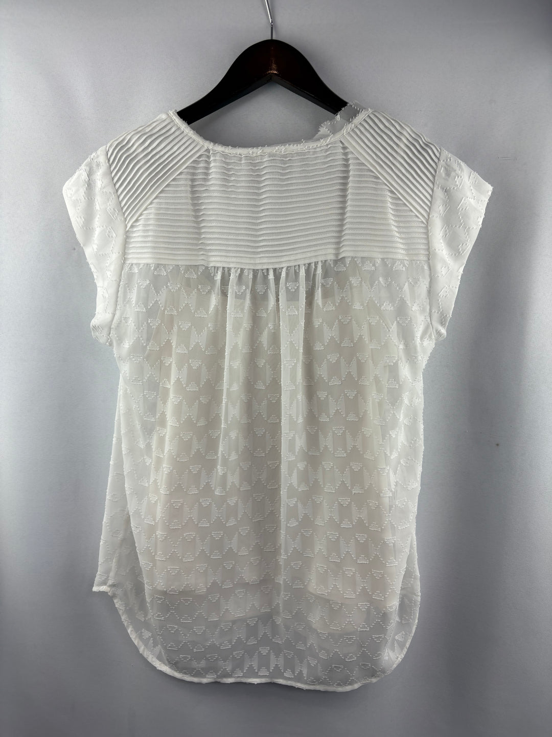 Women’s Daniel Rainn Medium White Short Sleeve Blouse