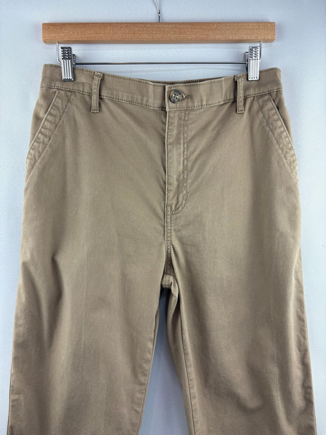 Women’s G.H.Bass & Co. Size 6 Khaki Casual Pants