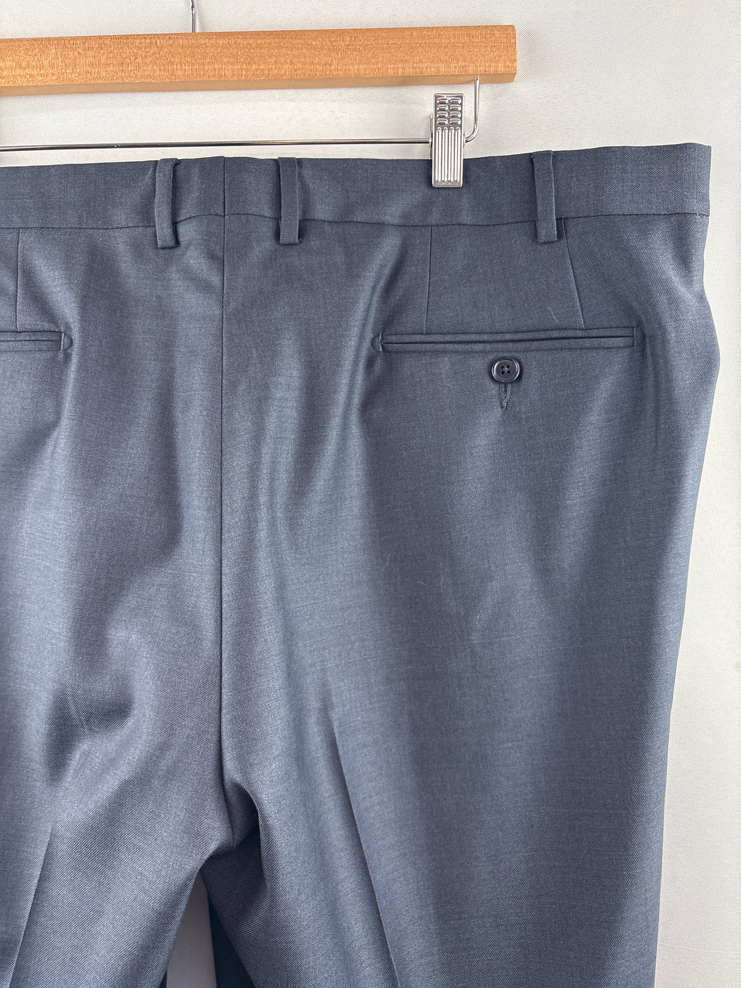 Men’s Santorelli Size 44 Blue Pleated Wool Dress Pants