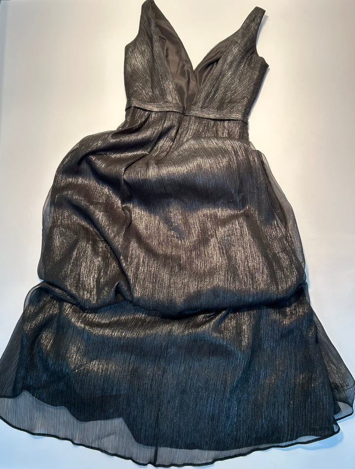 Monique Lhuillier Bridesmaids Size 2 Black Metallic Empire Plunge V-Neck Maxi Evening Dress Formal Wear