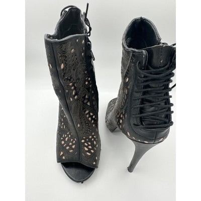 Steve Madden Korsett Black Leather Booties Size 8