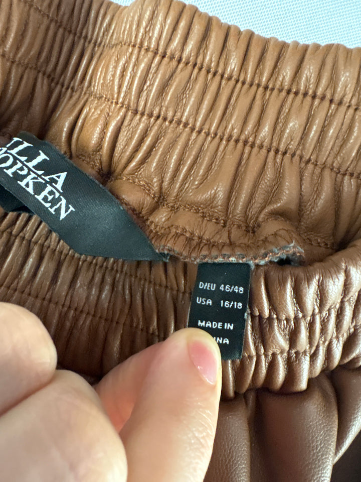 Women’s Ulla Popken Size 16/18 Brown Faux Leather Skirt