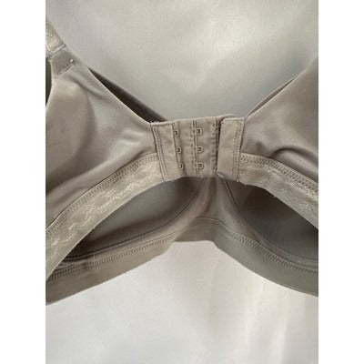 Warners 38D Gray Bra Wireless and Seamless NWOT