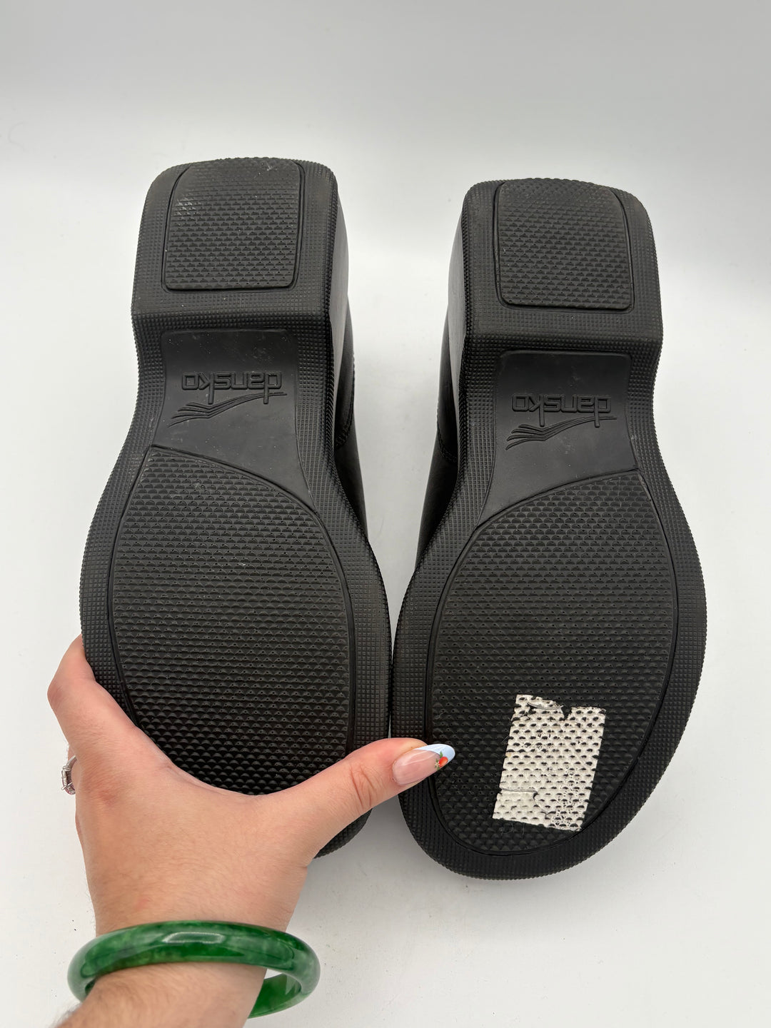 Women’s Dansko Size 8 Black Leather Slip On Espadrilles