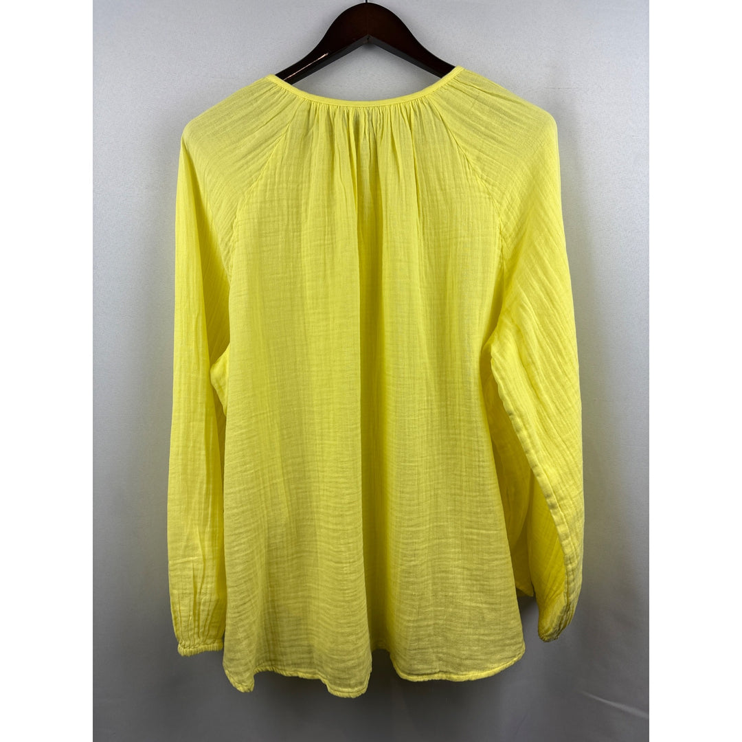 Women’s GAP XXL Yellow Long Sleeve Button Up Shirt