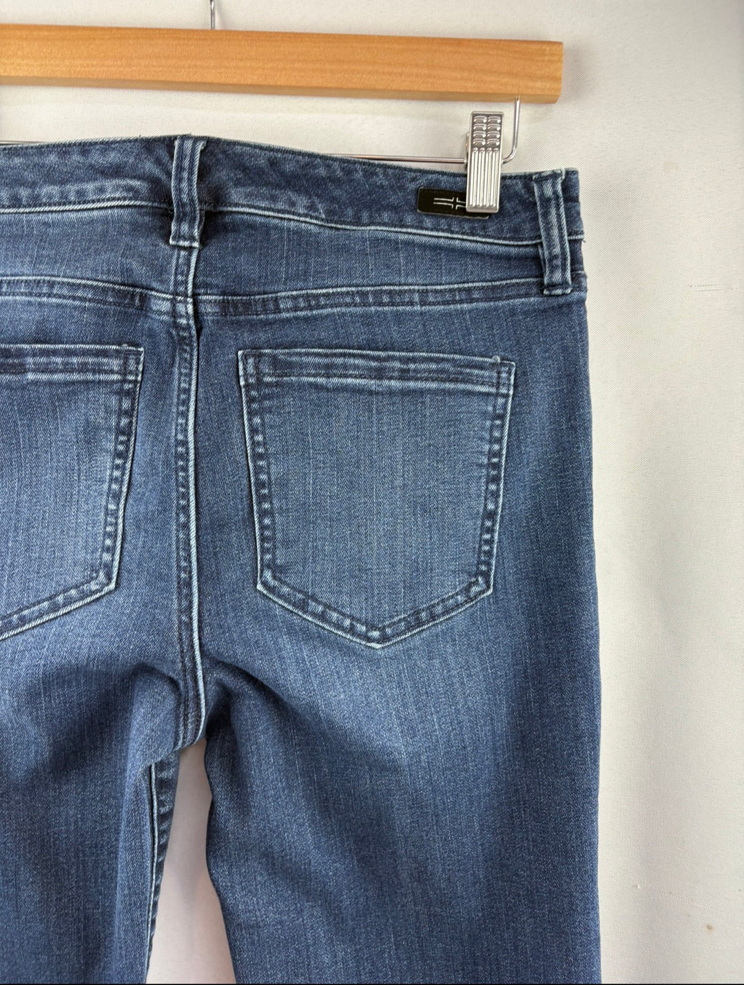 Women’s Liverpool Los Angeles Size 8/29 Dark Blue Jeans