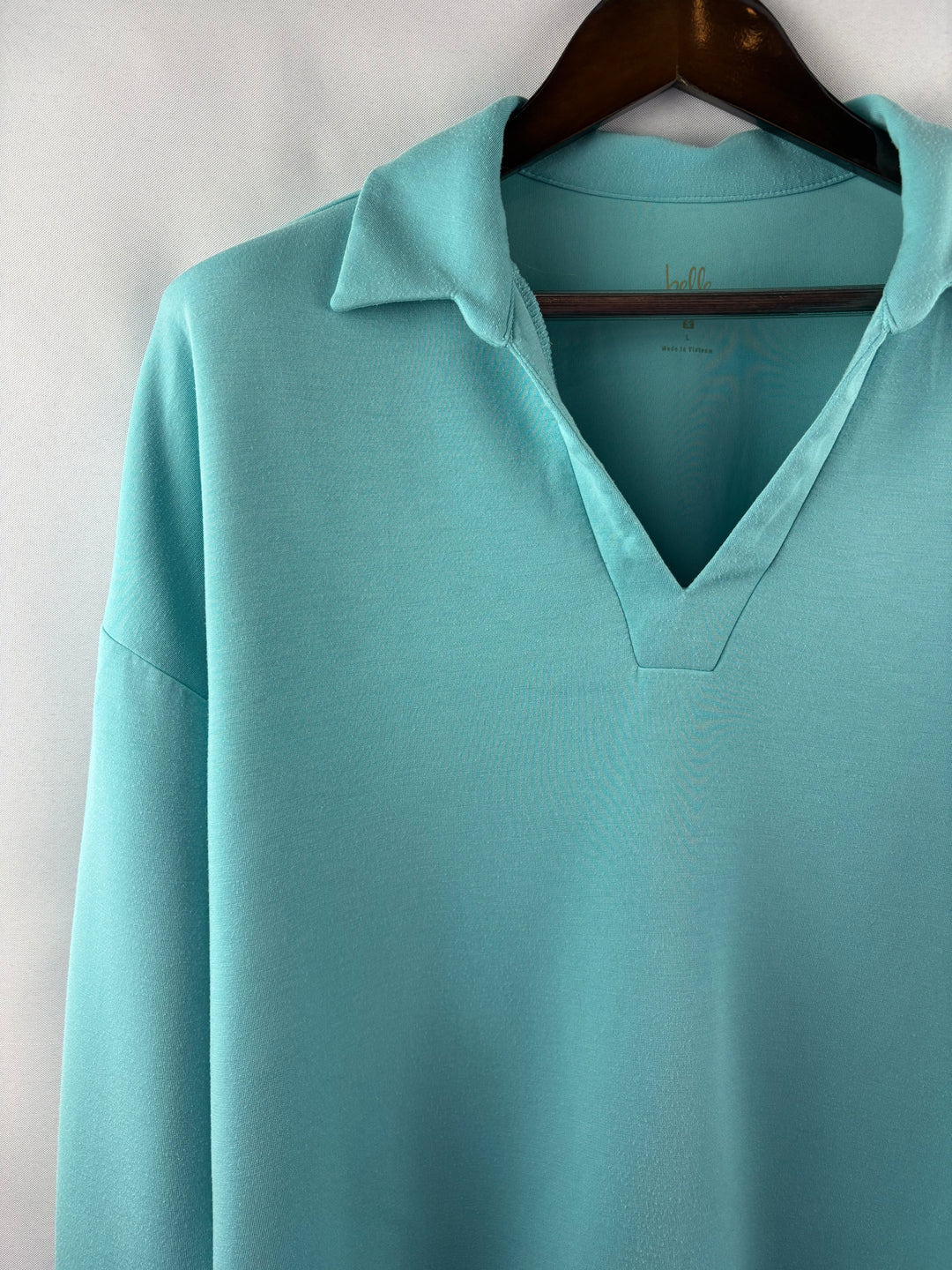 Women’s Belle by Kim Gravel Large Aqua Long Sleeve Shirt