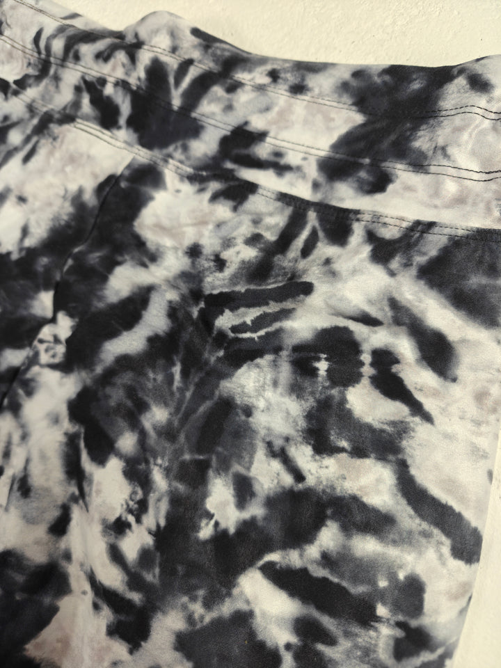 Womens Marika Athletic Shorts Black White Tie Dye Size Large