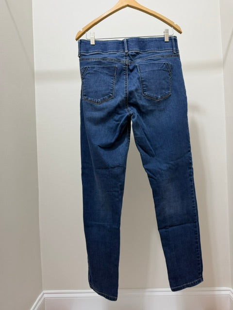 APT. 9 Straight‑Leg Jeans Sz12 (Medium Blue, 30” Inseam)