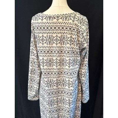 Women’s Croft & Barrow Winter Faux Fur Pajamas Gown Sz M