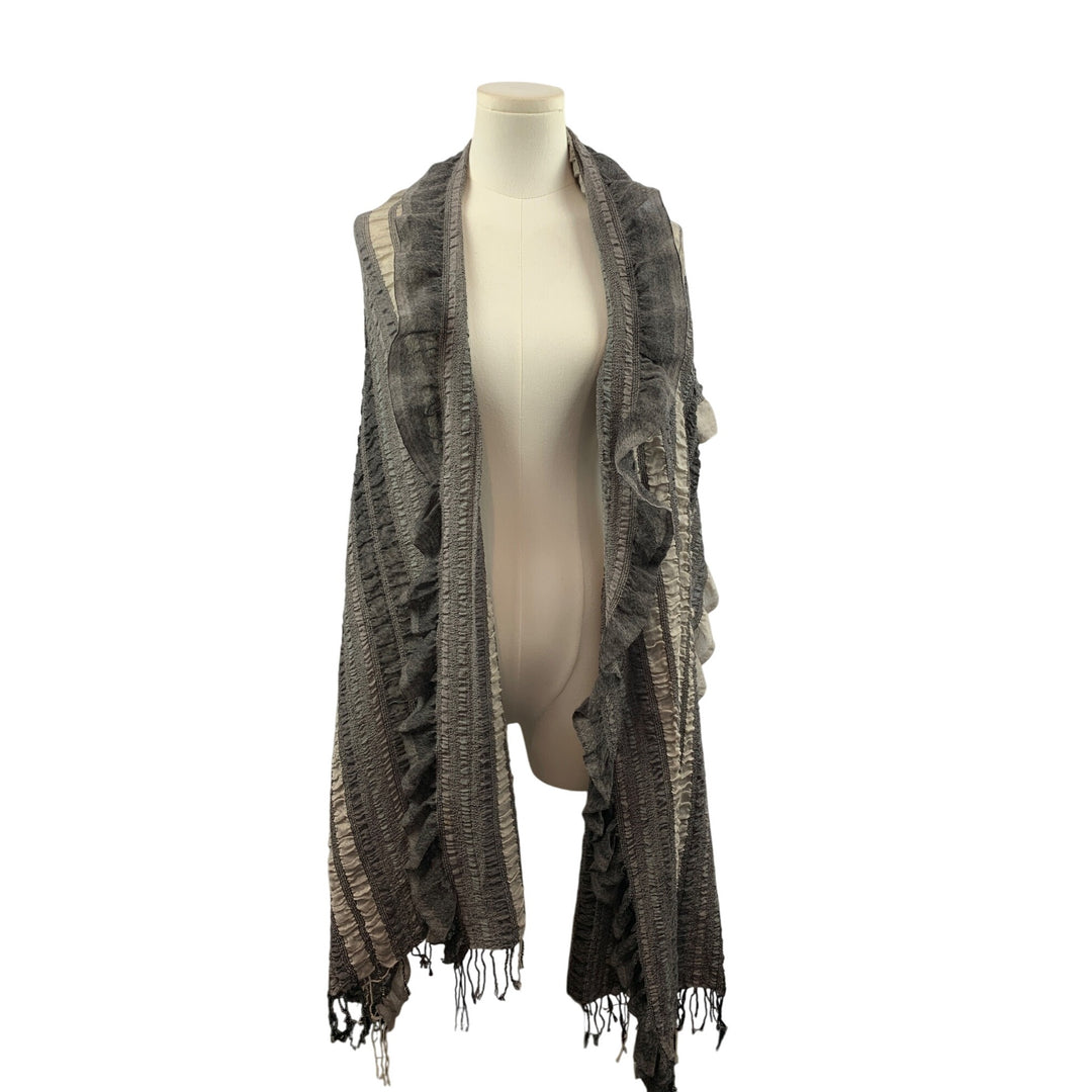 ColdWater Creek Ruffled Gray & Beige Knit Scarf With Fringe