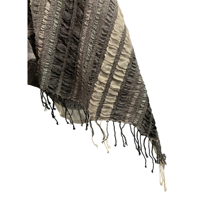 ColdWater Creek Ruffled Gray & Beige Knit Scarf With Fringe