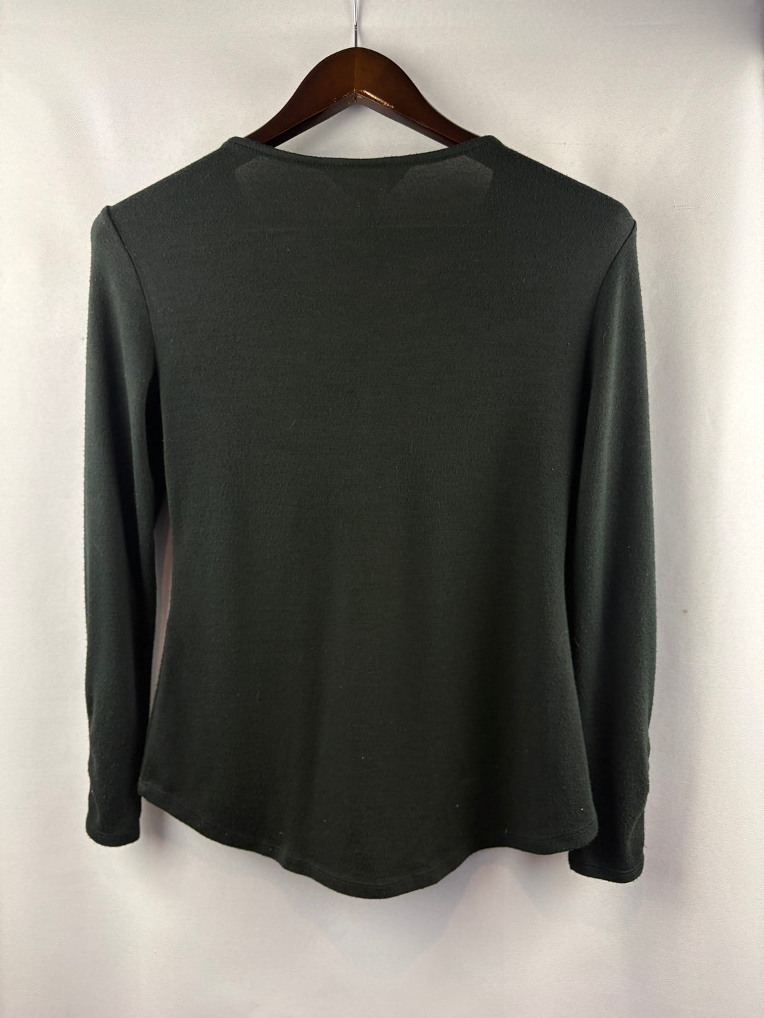 Women’s Market & Spruce Small Black V-Neck Sweater