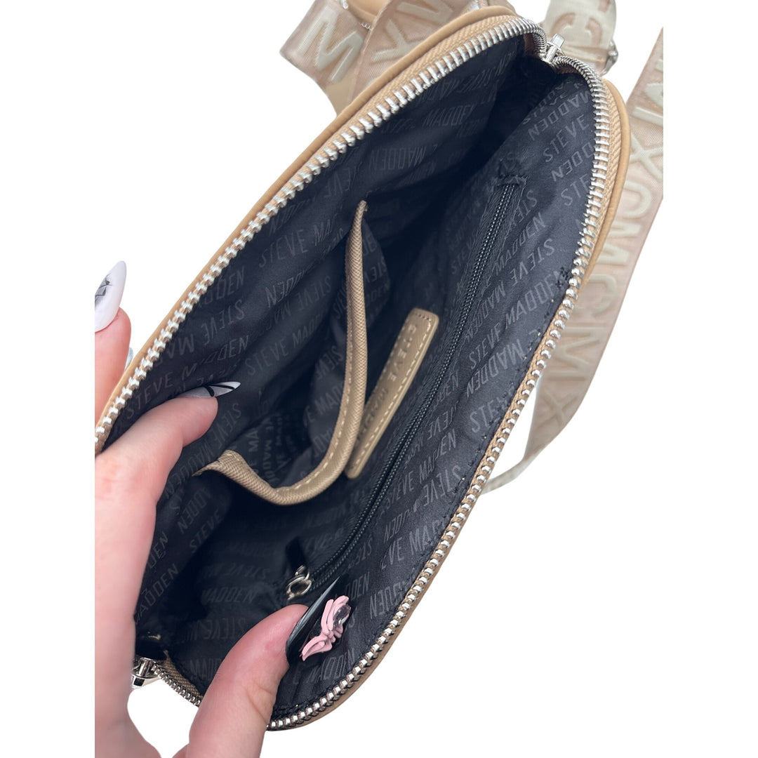 Women’s Steve Madden Light Brown Medium Crossbody Bag w/ Coin Purse