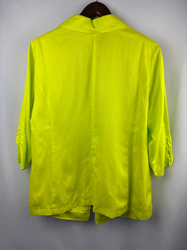 Women’s Studio Torrid Size 1 Highlighter Green Blazer