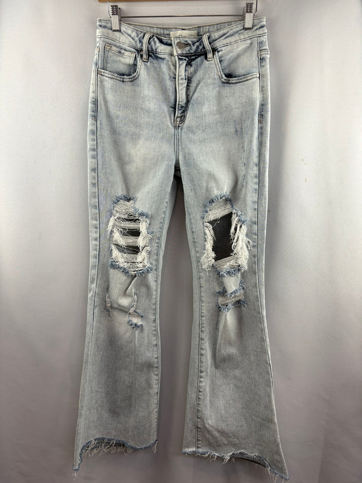 Women’s Risen Jeans Size 9/29 Acid Wash Distressed Flare Jeans