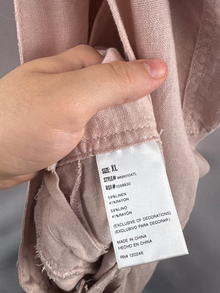 Women’s Wallflower XL Millennial Pink Overall Shorts