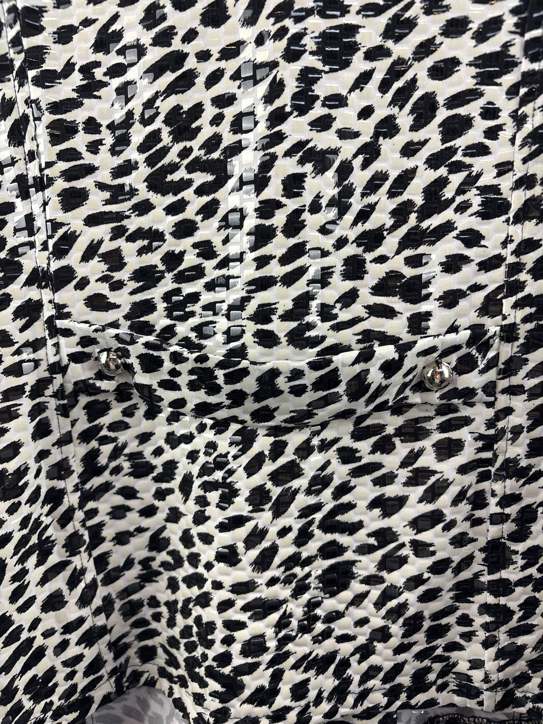 Women’s Lisa International XL White &amp; Black Patterned Jacket
