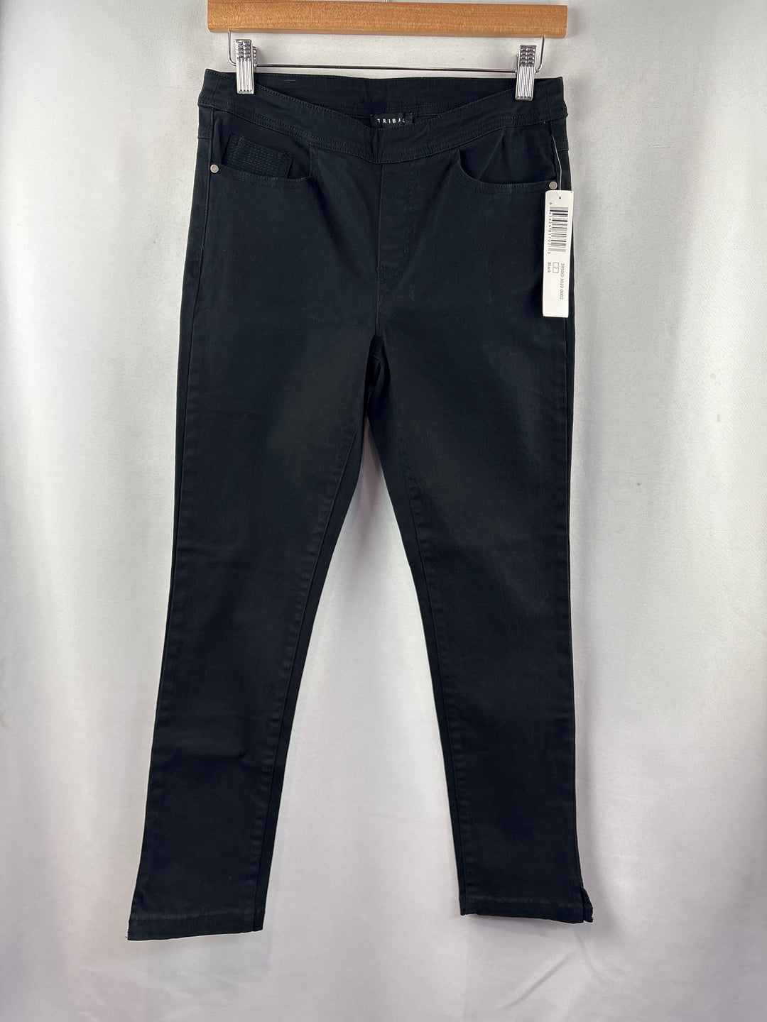 Women’s Tribal Size 2 Black Skinny Jeggings