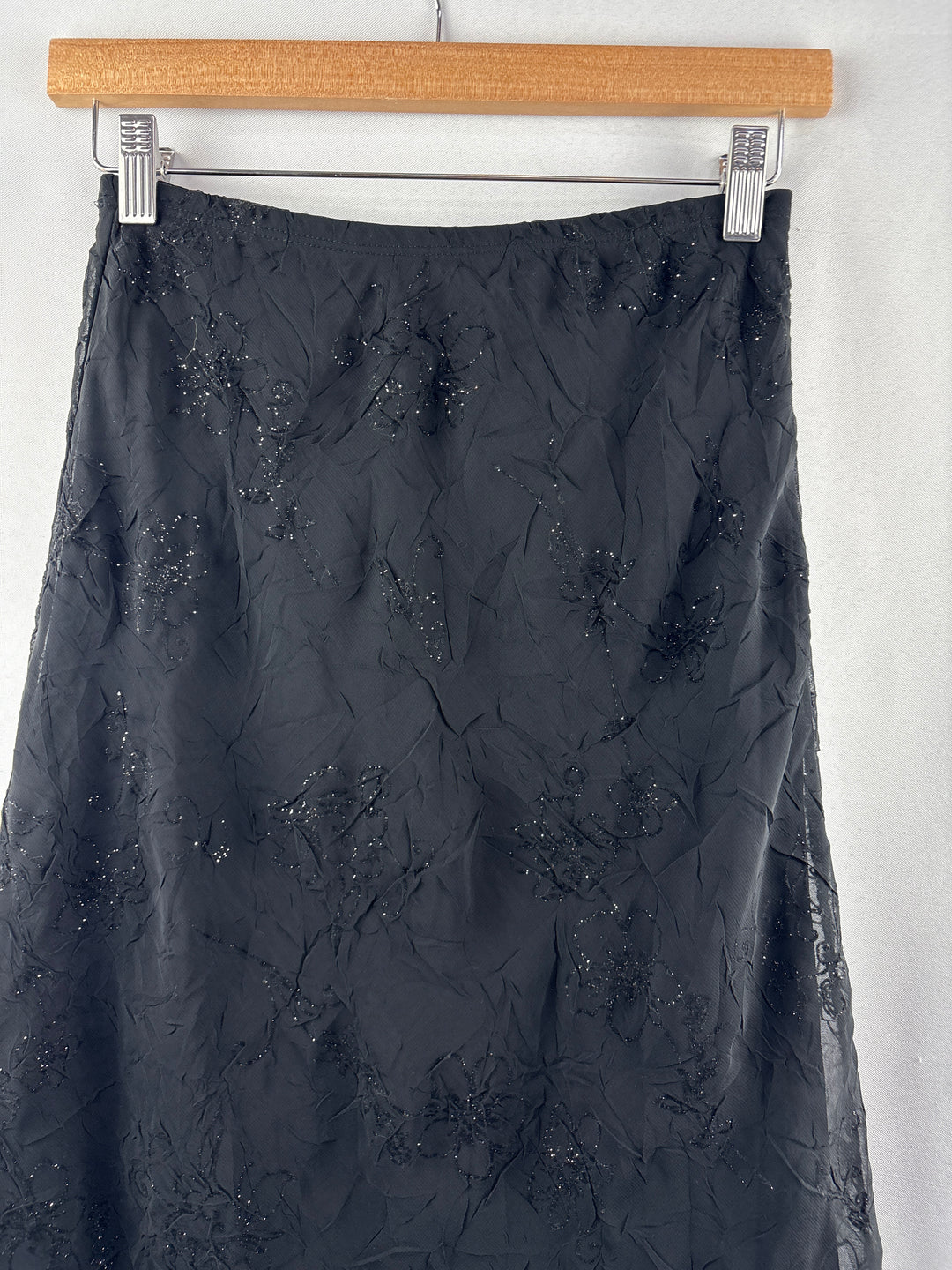 Women’s No Appt. Necessary Small Black Sparkly Midi Skirt