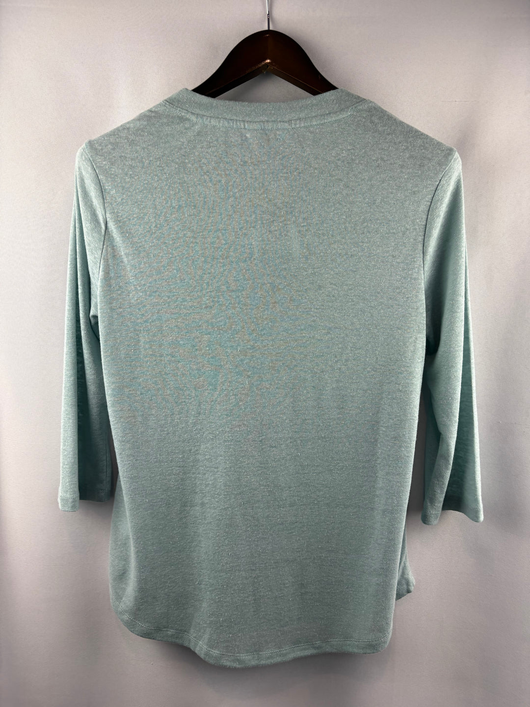 Women’s Orvis Small Pale Sea Blue V-Neck Shirt