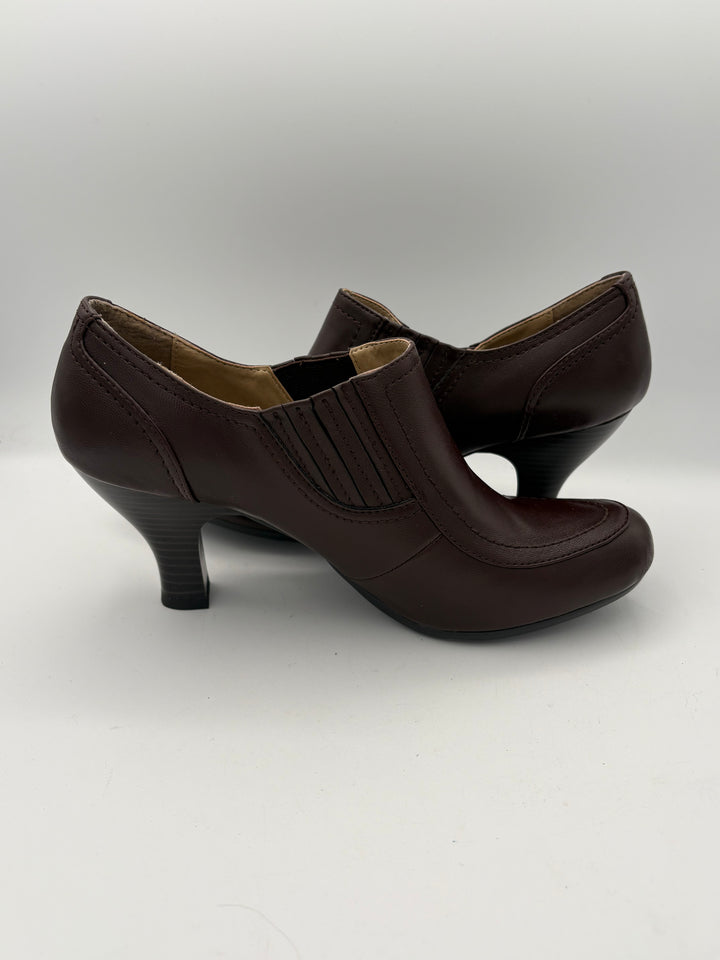 Women’s White Mountain Size 8.5 Brown Leather Heeled MuleS