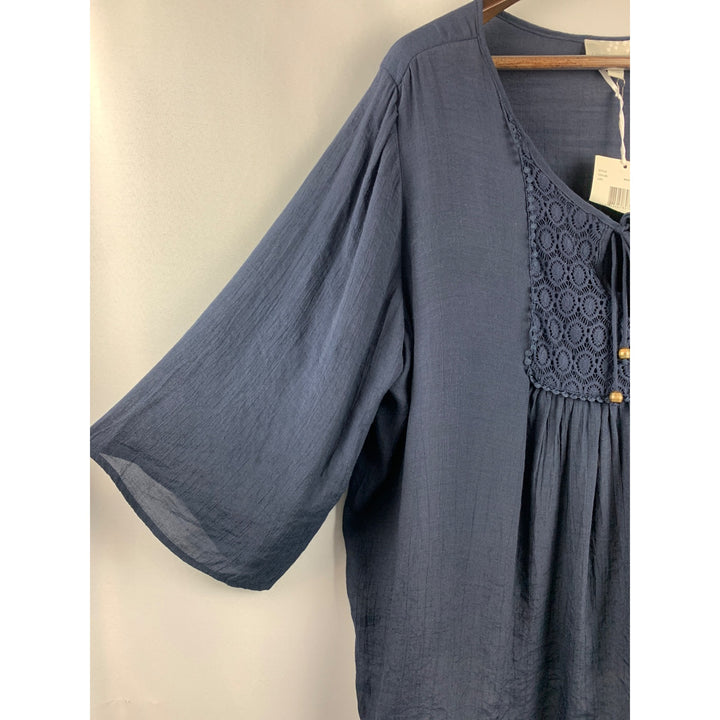 Women’s Carolyn Taylor Blue 3/4 Bell Sleeve Notch Neck with Lace Yoke Size 2X