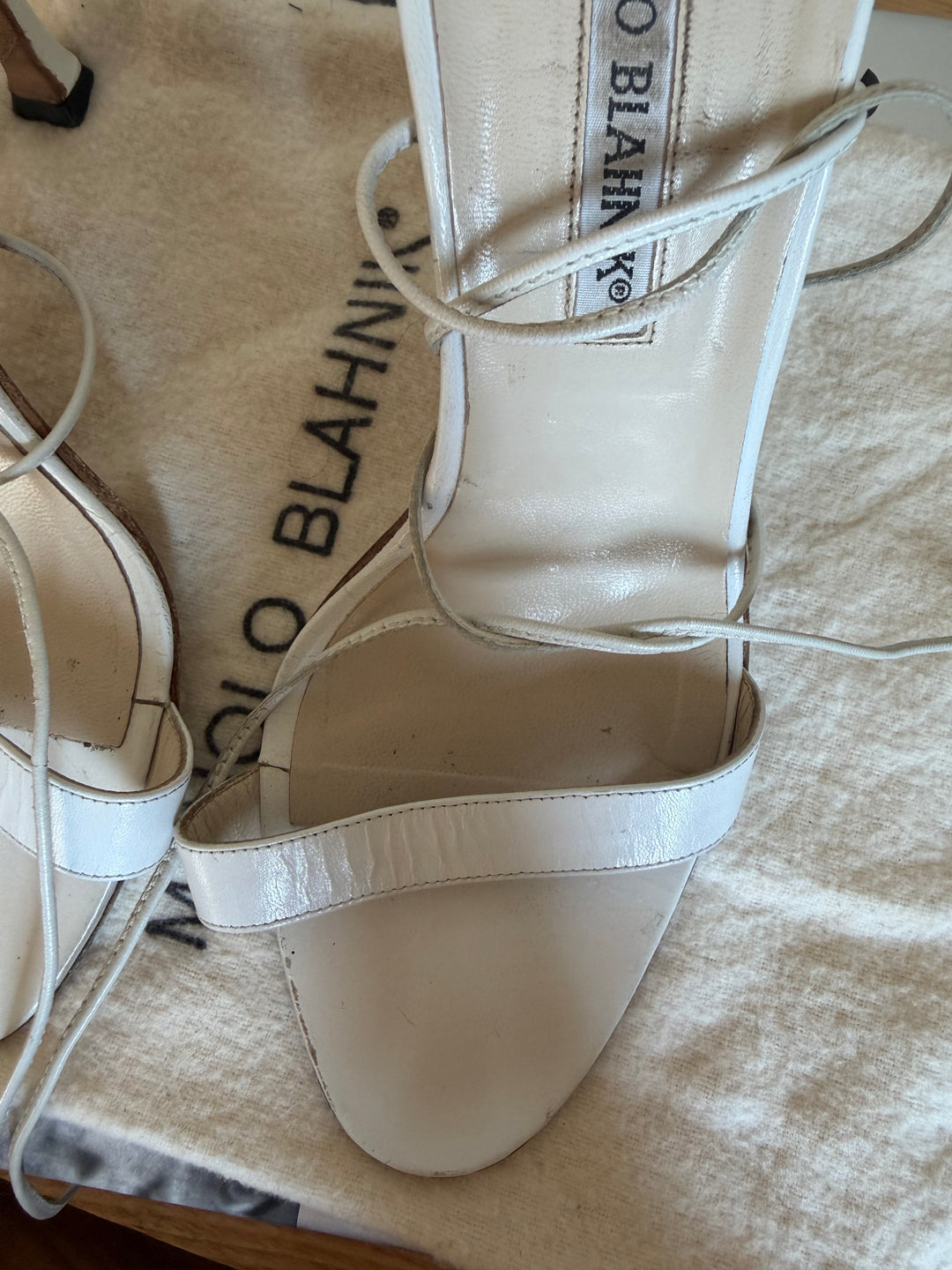 Manolo Blahnik White Leather Lace-Up Sandals Heels Size 37.5