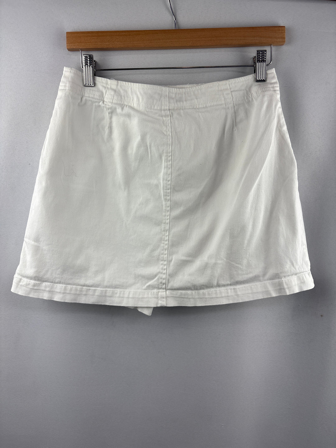Women’s Dockers Size 4 White Denim Skort