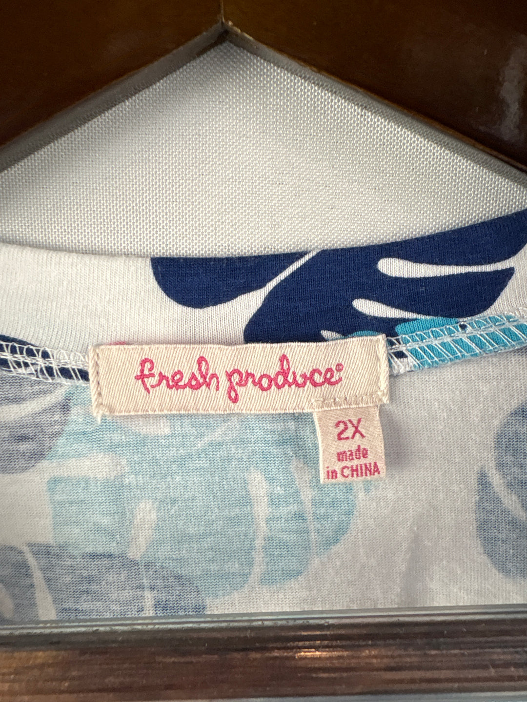 Women’s Fresh Produce Size 2X White &amp; Blue Patterned Long Sleeve