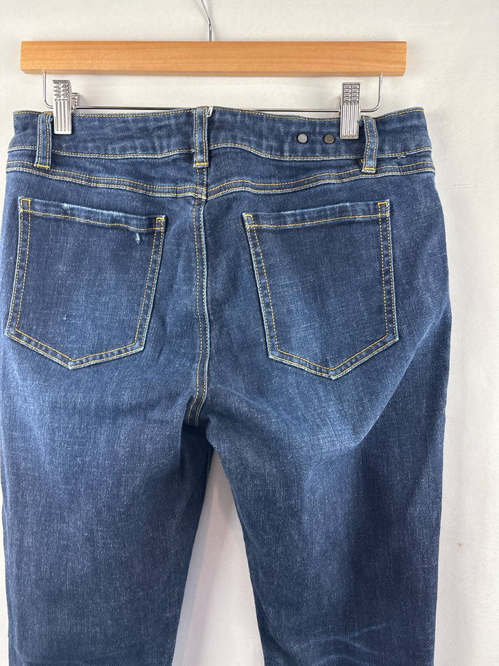 Women’s Cabi Size 10 Dark Blue Skinny Jeans