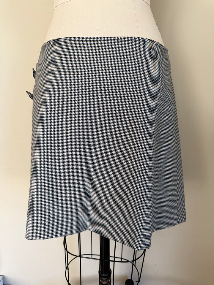 John Galliano Era Christian Dior Boutique Wool Houndstooth Pleated Buckle Mini Skirt FR40