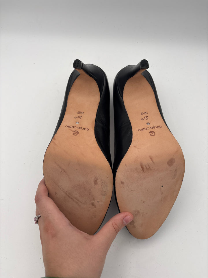 Women’s Corso Como Size 8.5 Black Leather Pumps