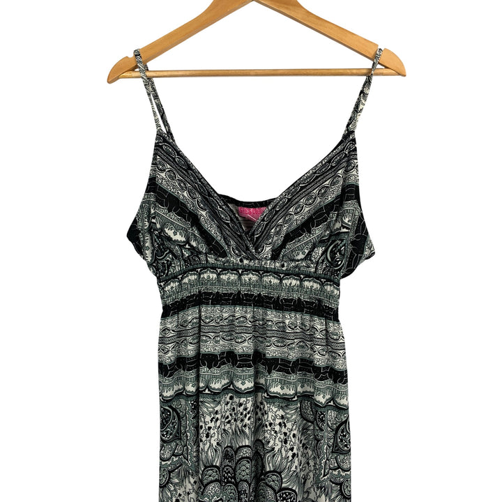Black & White Sleeveless Maxi Dress By Shes Cool Size L Polyester & Spandex Floral Pattern