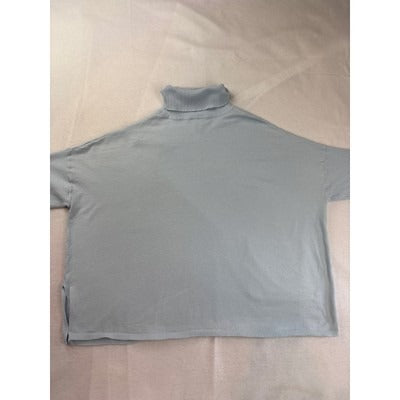 Women’s Wynne Layers Size 1X Baby Blue Long Sleeved Turtleneck.