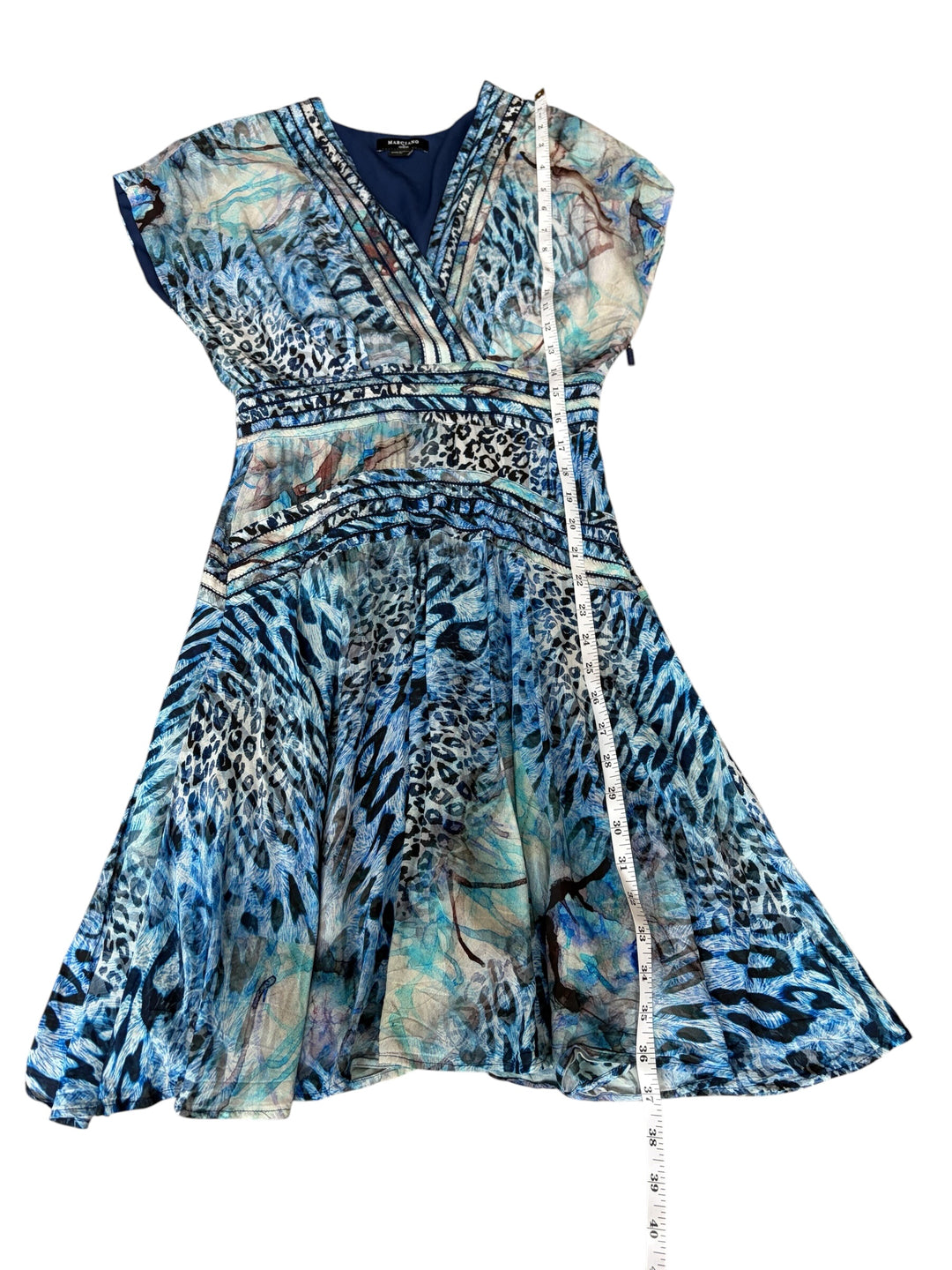 Marciano by GUESS Rose Romance Feminine Animal Motif Blue mini flared v-neck women's dress, size 2
