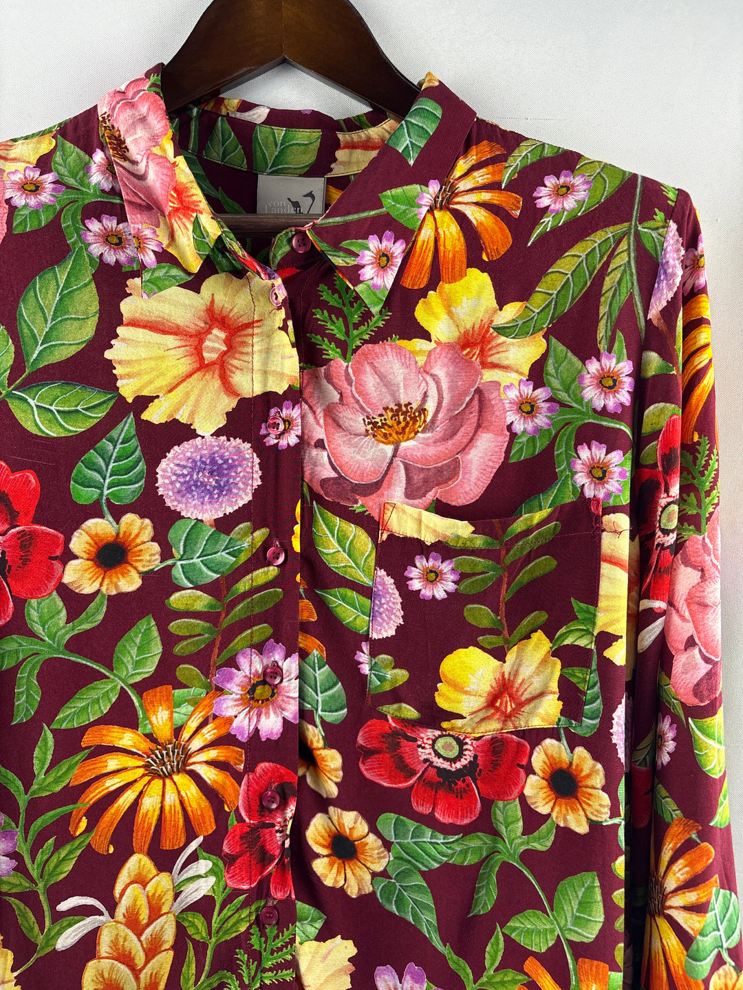 Women’s Von Landen Size 16/18 Burgundy Floral Button Up
