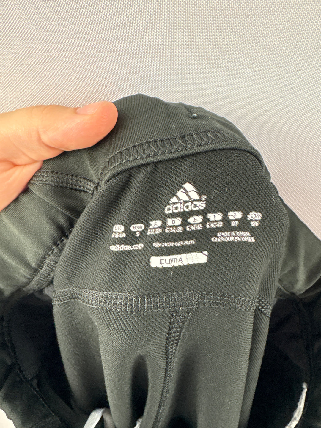 Women’s Adidas Small Black Capri Sports Leggings