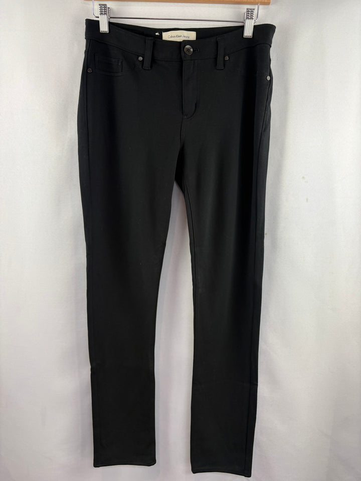 Women’s Calvin Klein Size 6 Black Lowrise Jeggings