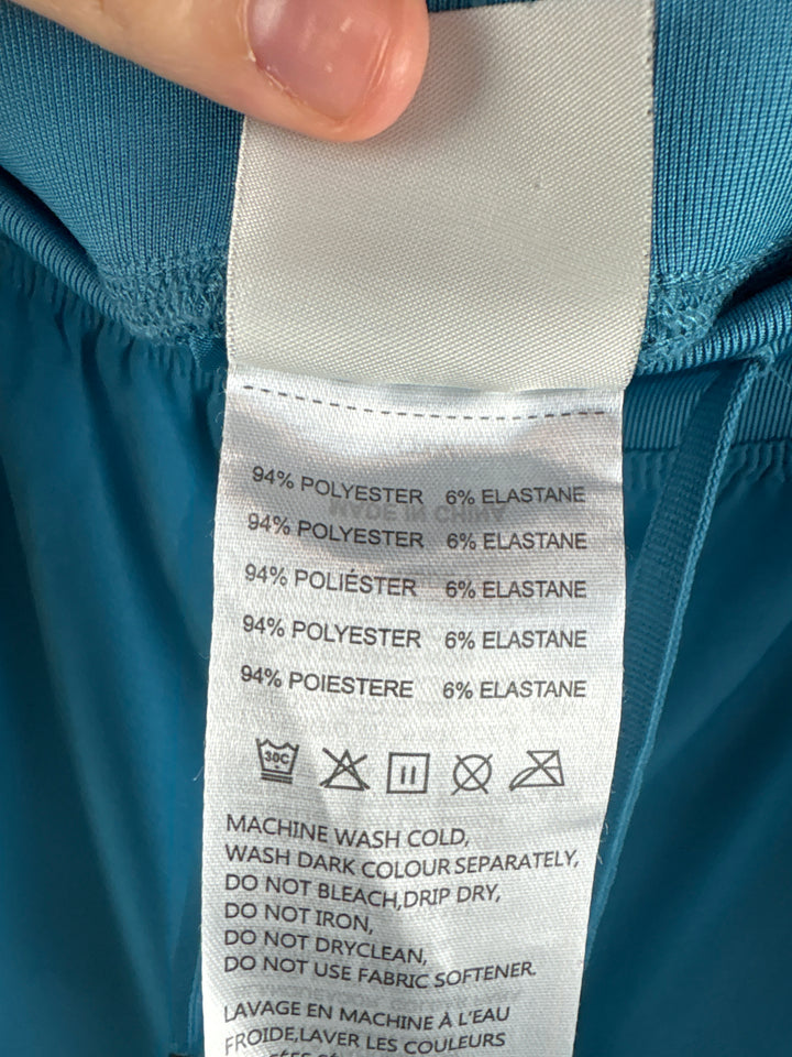 Women’s Soothfeel 2XL Muted Blue Cargo Activewear Capris