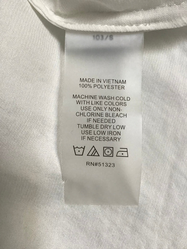 Women’s Vince Camuto Ivory Sleeveless V-Neck Top Size S