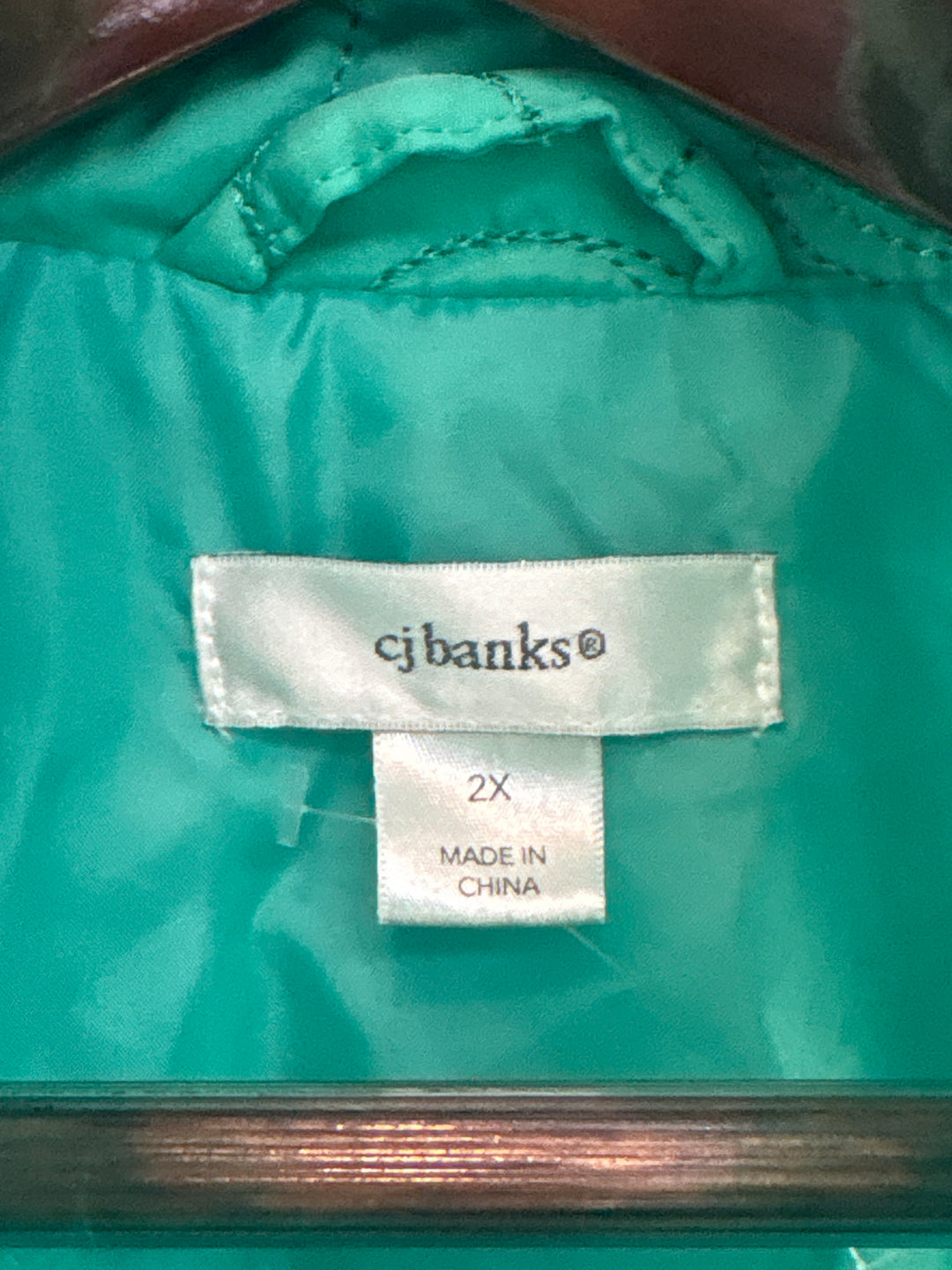 Women’s CJ Banks Size 2X Teal Swirl Embroidered Puffer Vest