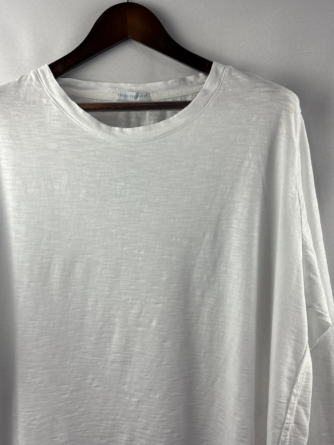 Women’s Fresh Produce Size 2X White Long Sleeve Shirt