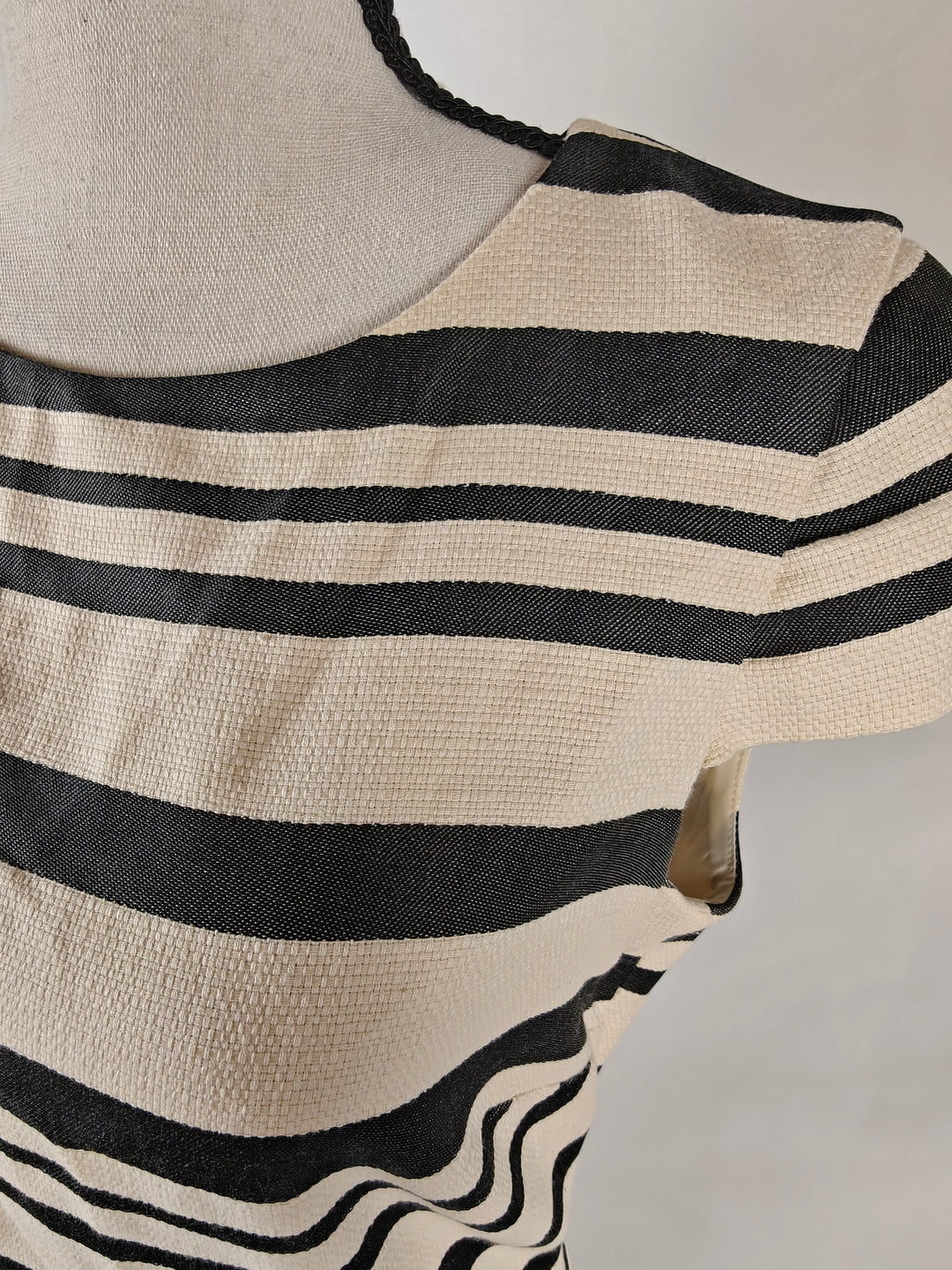 Women’s J.Crew Sheath Dress Black Ivory Striped Size 0