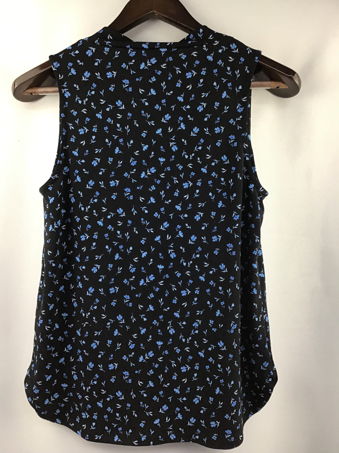 41 Hawthorn Sleeveless V-Neck Floral Blouse Petite Small